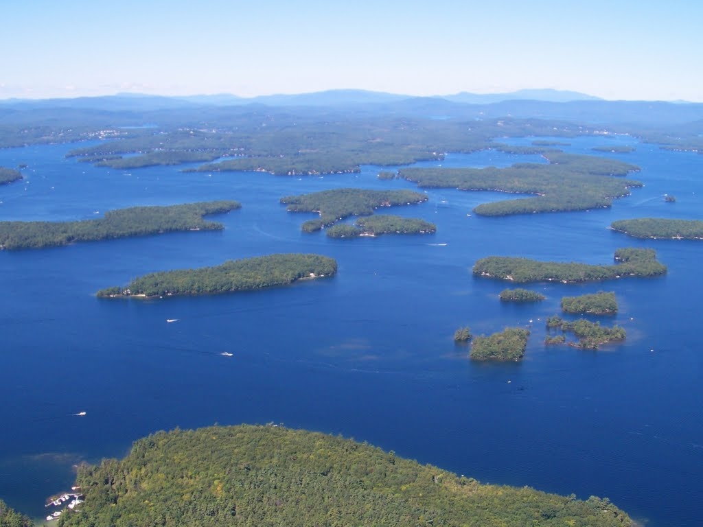 September 6, 2009: More islands in Lake Winnipesaukee seen from a higher altitude; a truly beautiful sight.